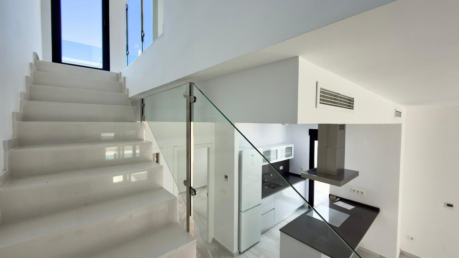 5-53-12 Exclusive villa in Polop with mountain views