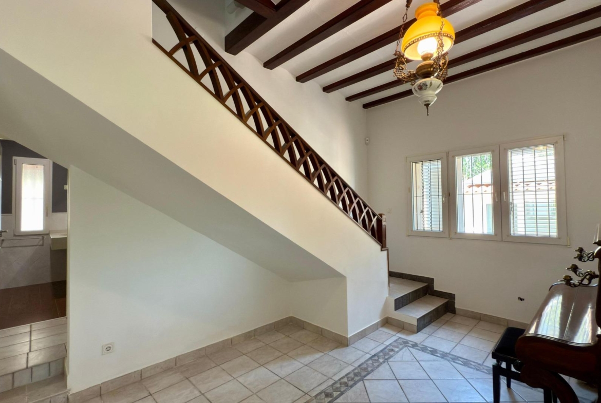 Exclusieve Villa Omringd door de natuur in Alicante