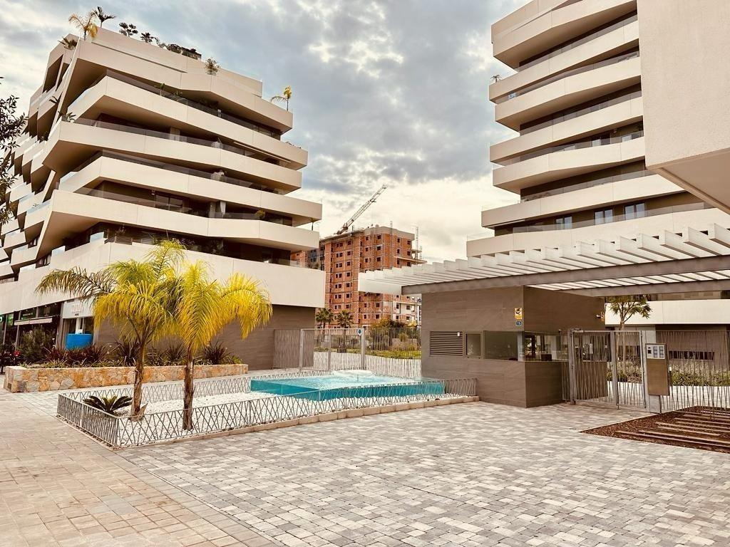 Exclusivo ático con impresionante terraza solárium en Azara, Pau 5