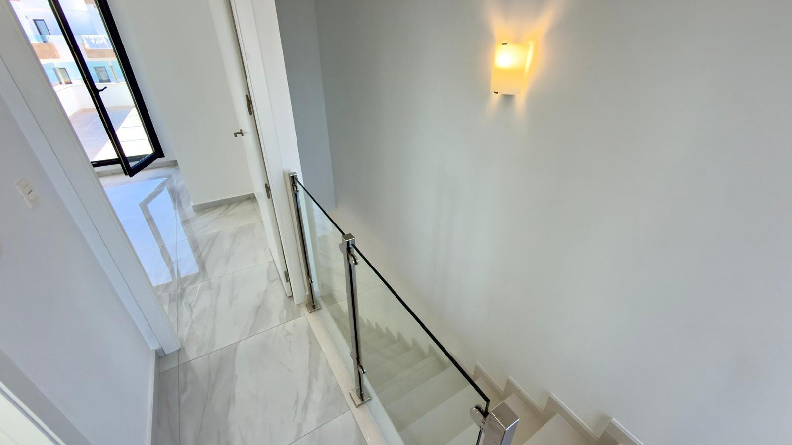 5-58-8 Exclusive villa in Polop with mountain views