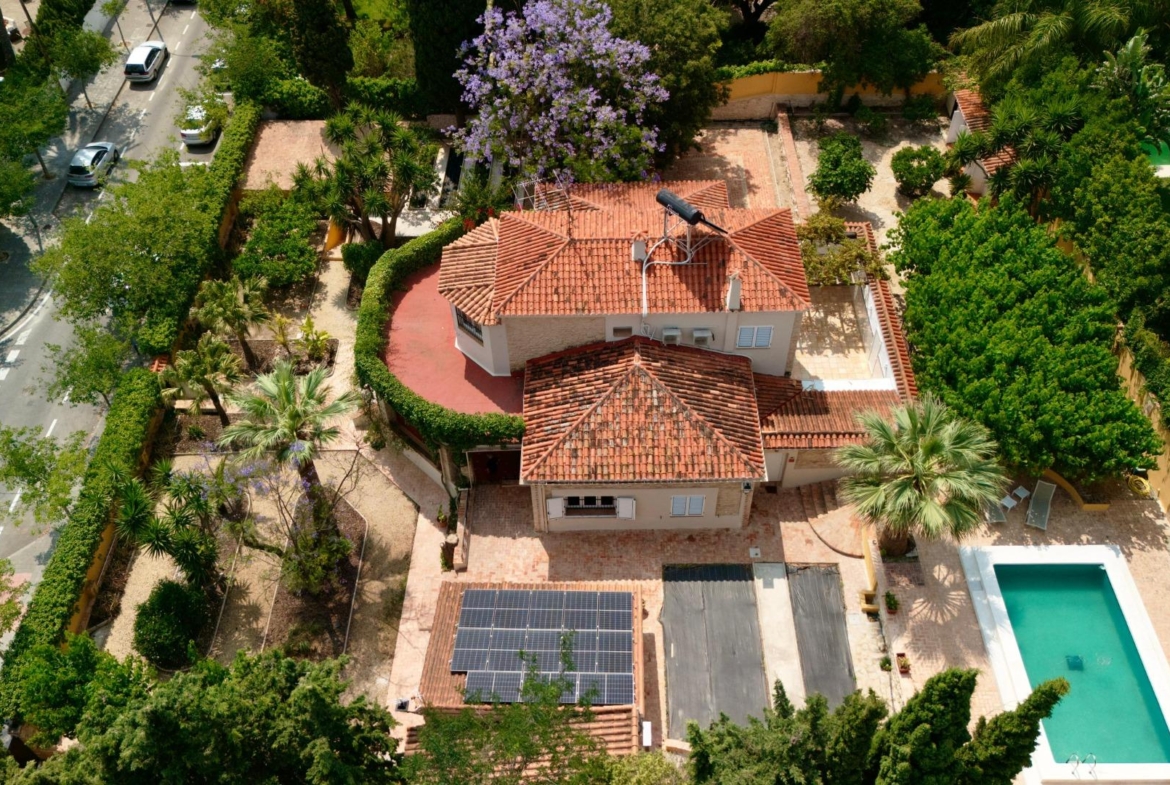 Exclusieve Villa Omringd door de natuur in Alicante