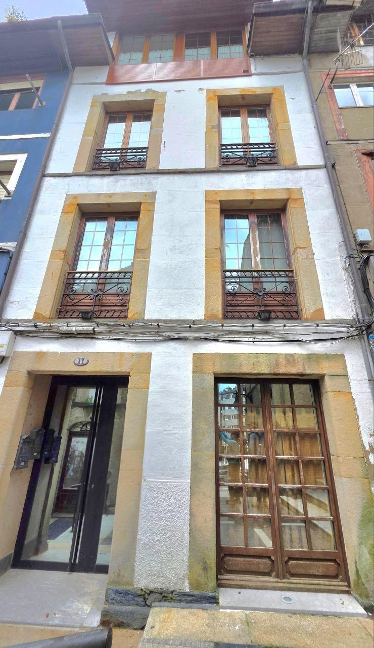 5-6-62 Edificio para reforma integraal: Con el Cantábrico a tus pies y la naturaleza en tu puerta