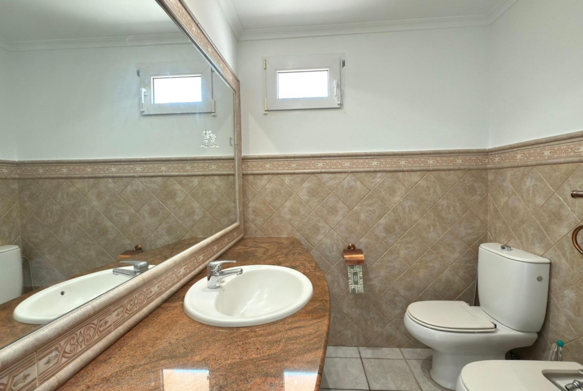 Exclusieve Villa Omringd door de natuur in Alicante