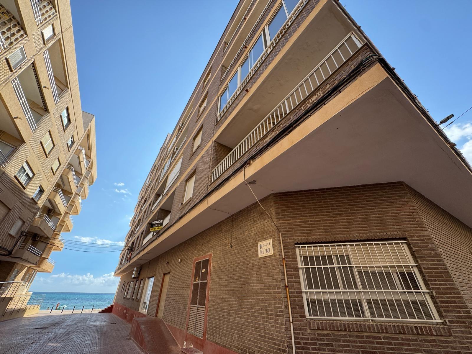 5-61-6 REFORMADO APADRAMENTO EN LA PRIMERA LINEA DE LA MATA CON VISTAS AL MAART 3 DORM. 2 BAÑOS. SUPERFICIE 105 M2.