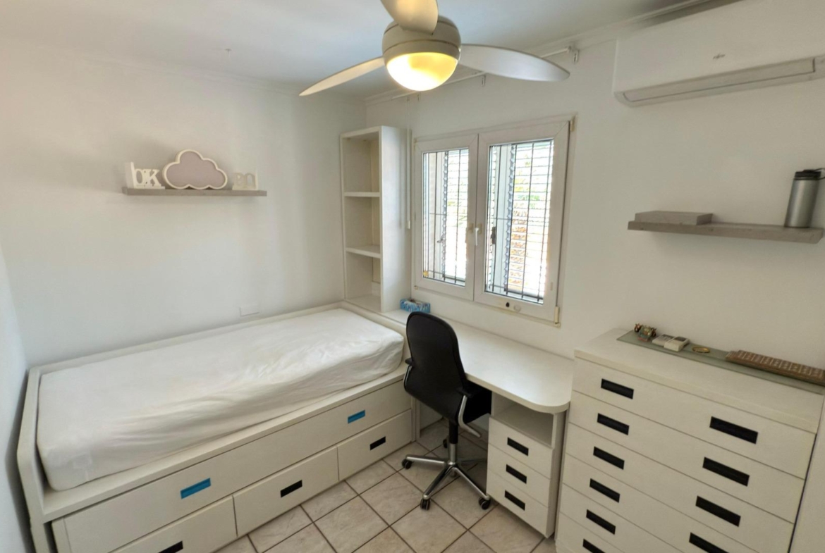 Exclusieve Villa Omringd door de natuur in Alicante