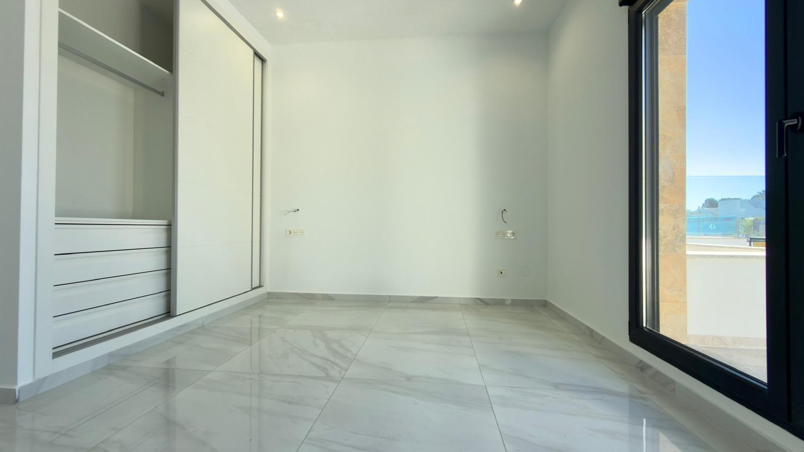 5-66-4 Exclusive villa in Polop with mountain views