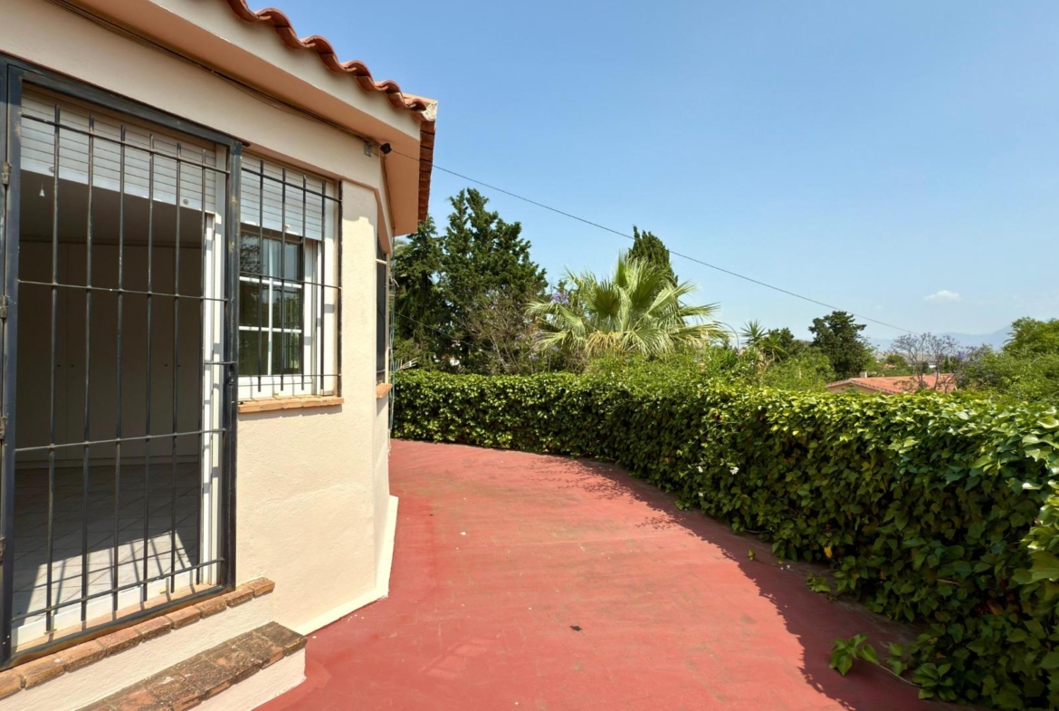 Exclusieve Villa Omringd door de natuur in Alicante