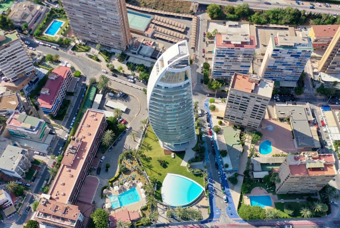 Last luxury apartments on the first line of Poniente beach