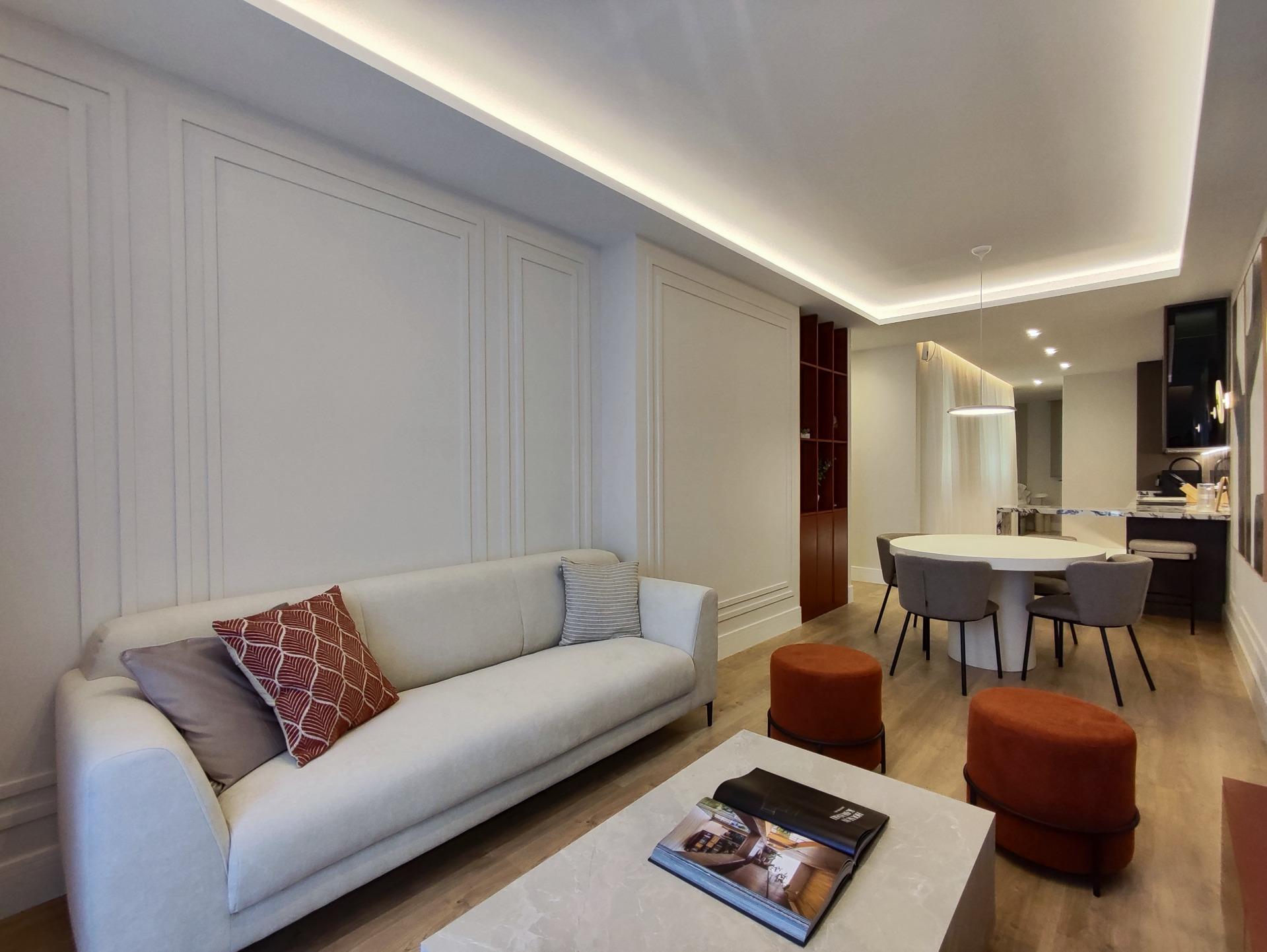 SPECTACULAR FULLY RENOVATED EXTERIOR APARTMENT IN GOYA, MADRID