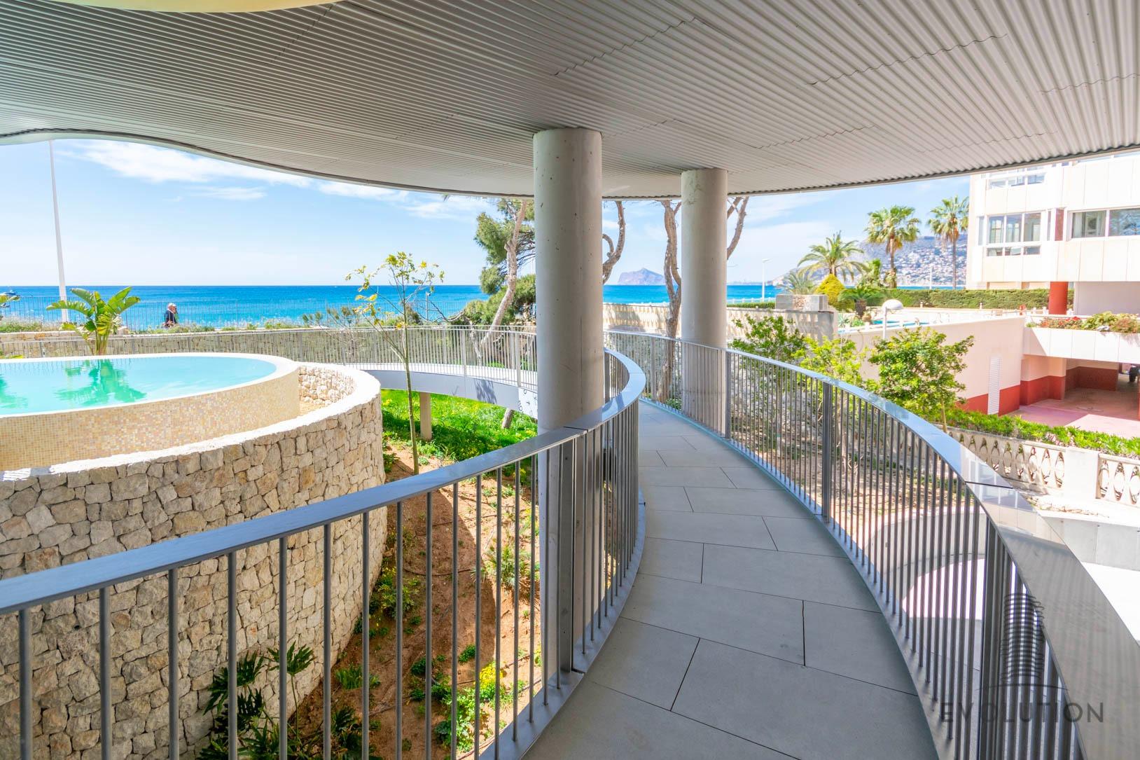 Homes with modern design and high technology on the front line