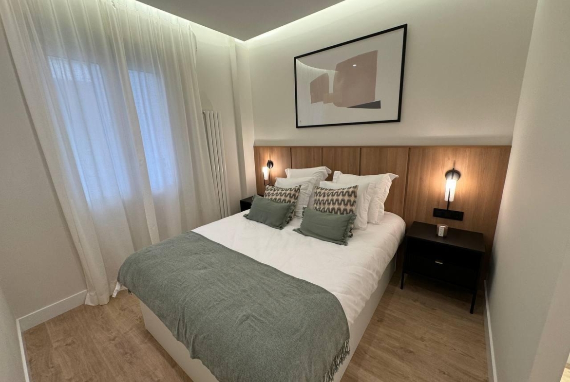 PISO EN VENTA TOTALMENTE REFORMADO EN RECOLETOS, BARRIO SALAMANCA (MADRID)