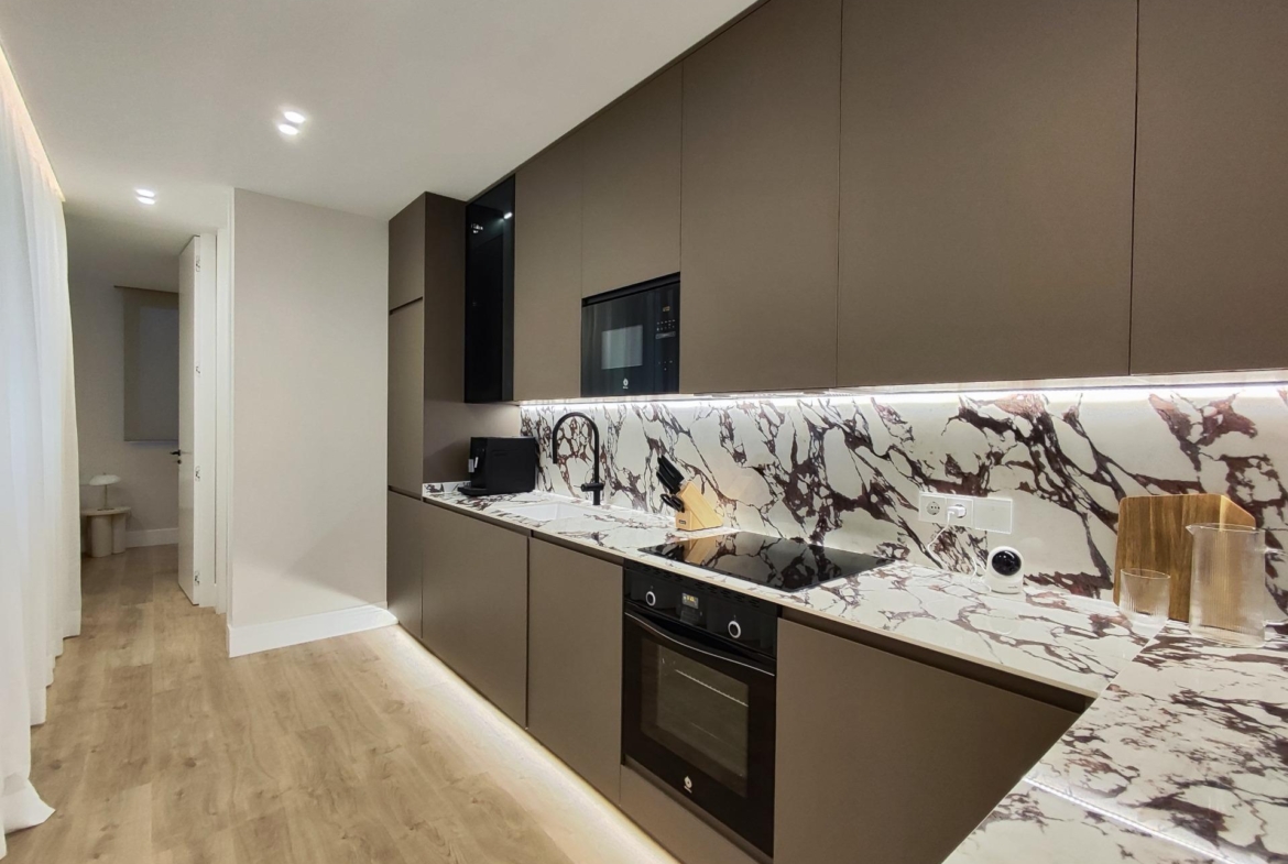 SPECTACULAR FULLY RENOVATED EXTERIOR APARTMENT IN GOYA, MADRID