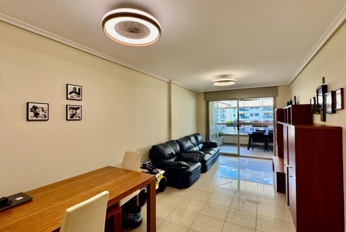 Appartement aan zee in een modern wooncomplex La Cala de Finestrat