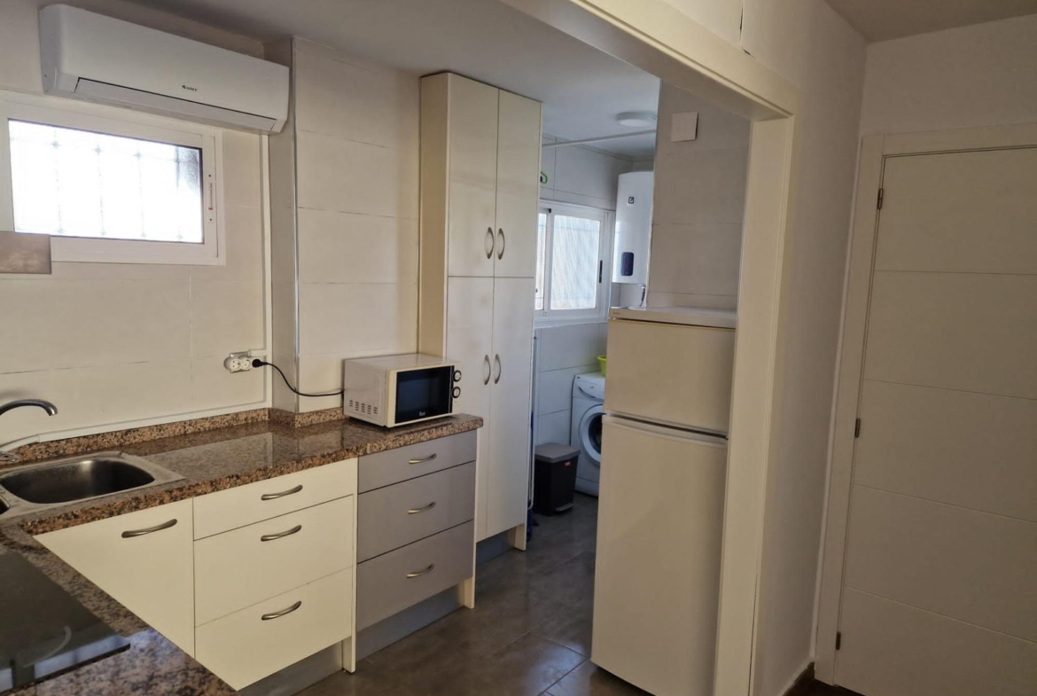 Amplio y Moderno Apartamento Reformado en Playa de San Juan