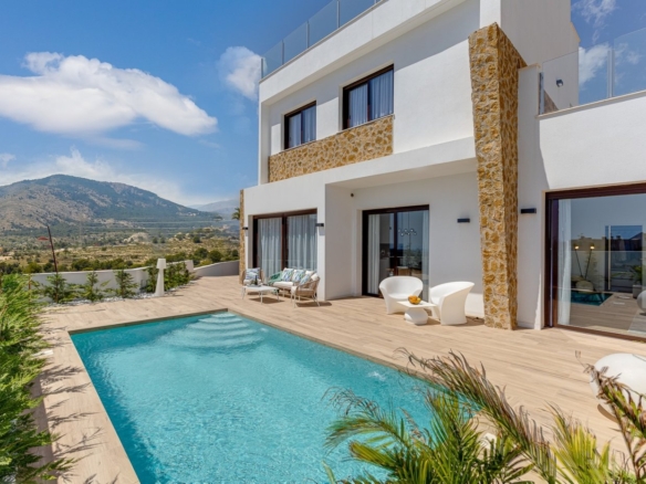 Villas with pool in Sea Hills Finestrat