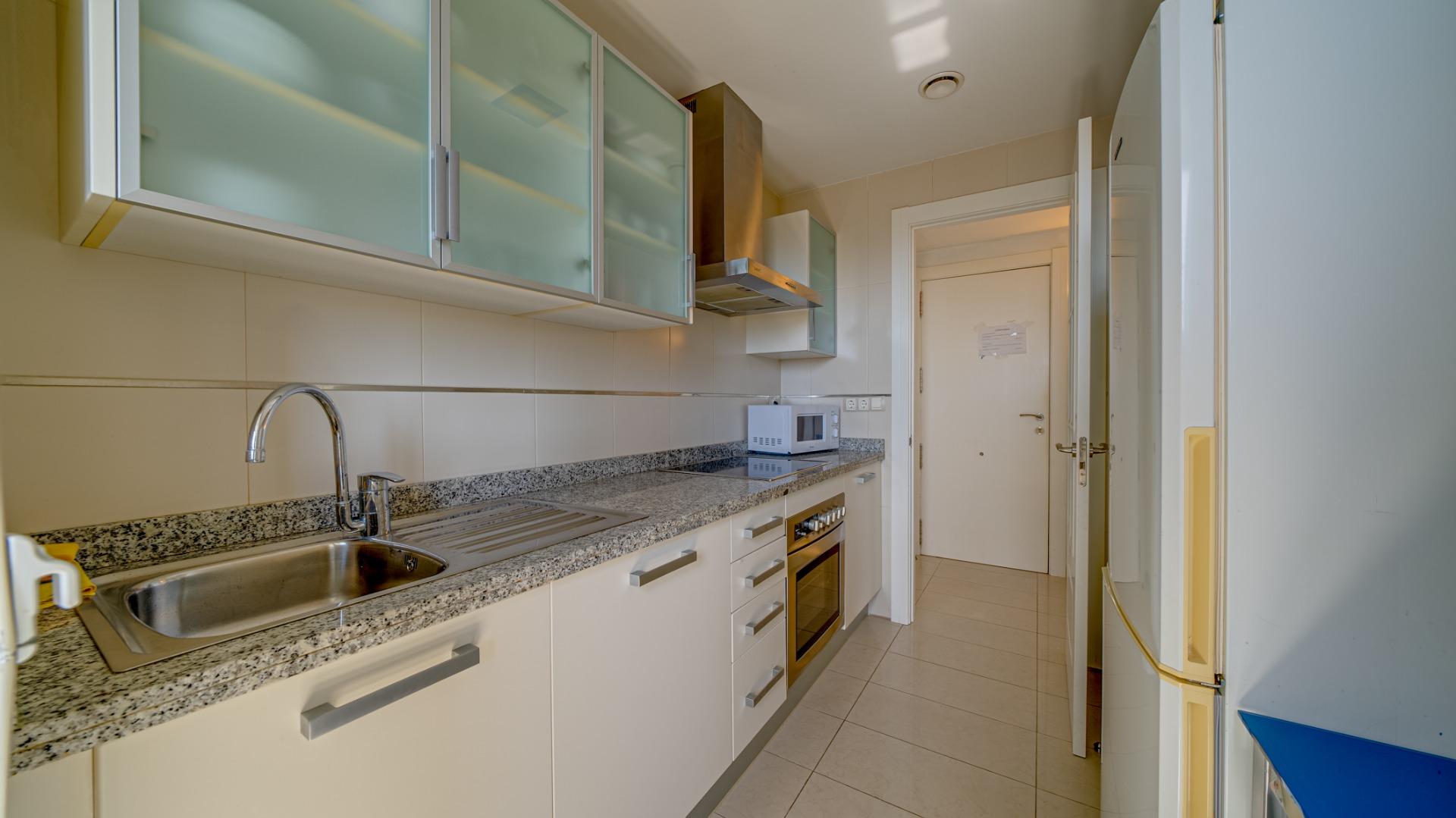 Licht appartement met prachtig uitzicht op zee