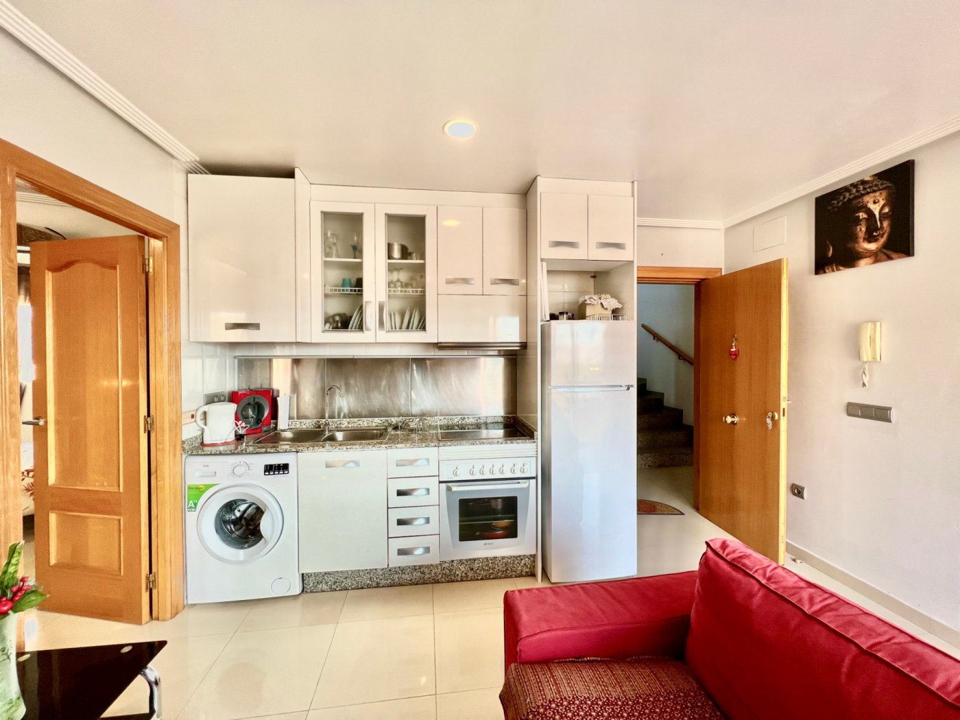 Penthouse met 30m2 terras. Zuidwaarts. 400m van het strand. Toeristenvergunning. Centrale locatie.