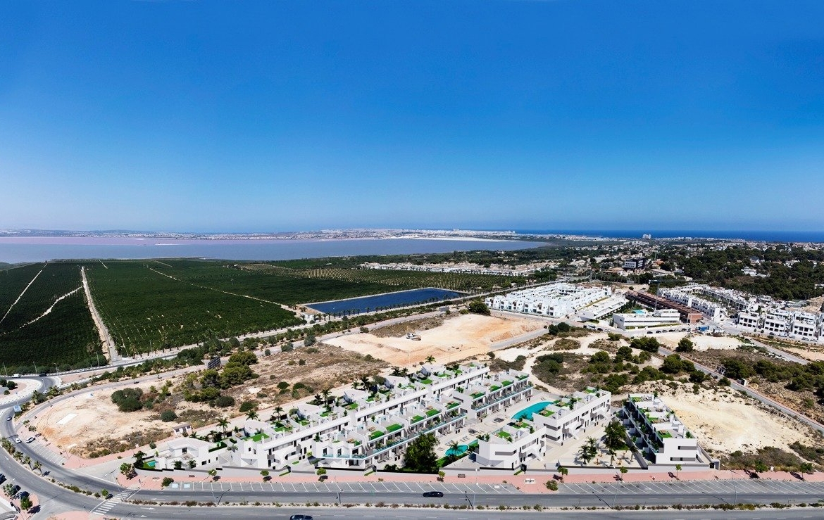 NEW BUILD RESIDENCIAL IN LOS BALCONES, TORREVIEJA