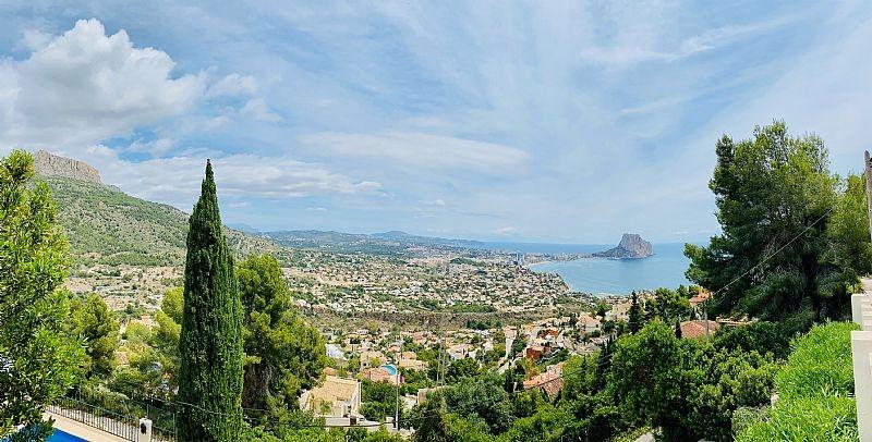 Villa Moderna en Calpe con impresionantes vistas al Mar