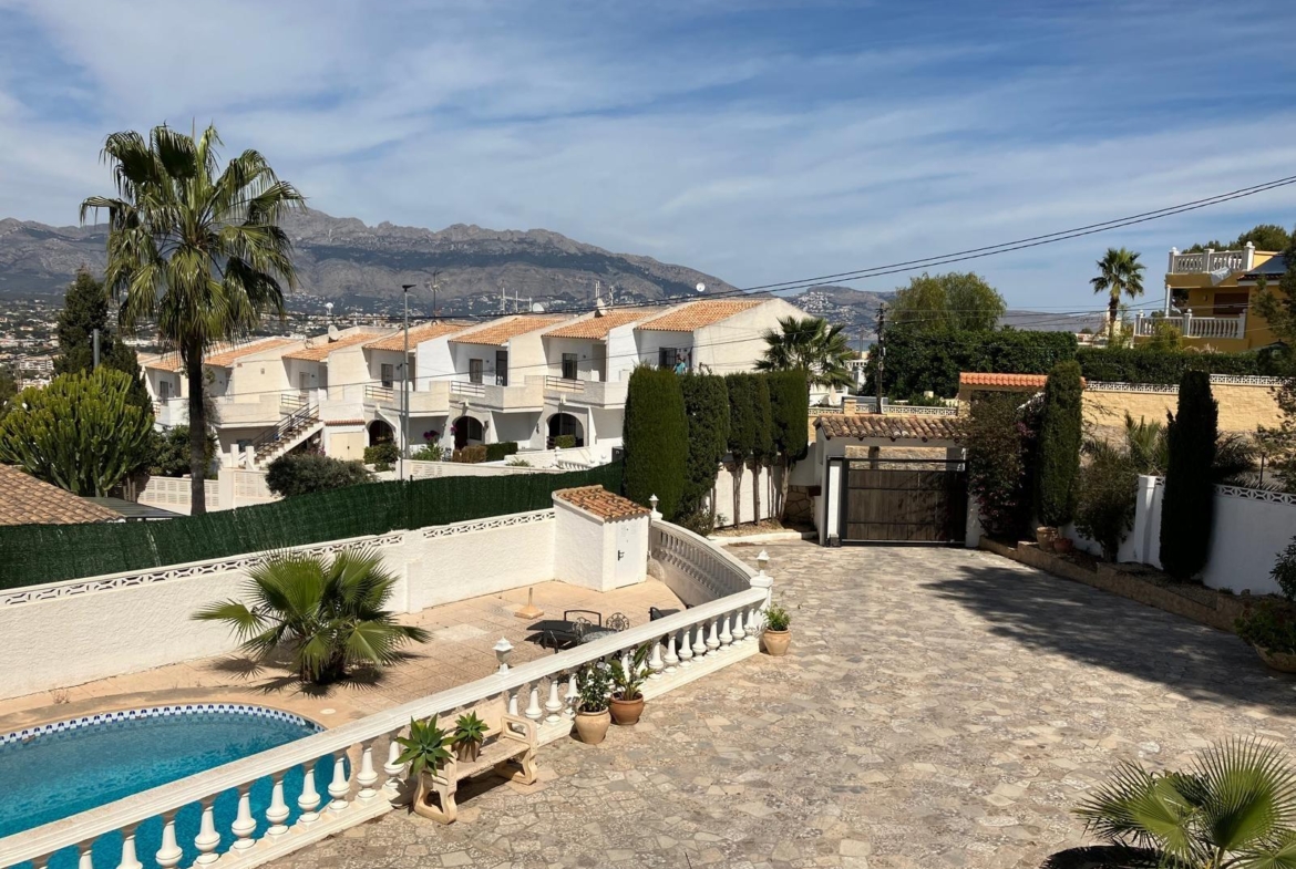 Villa in Albir