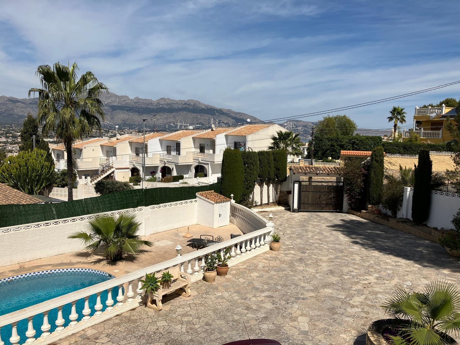 Villa in Albir