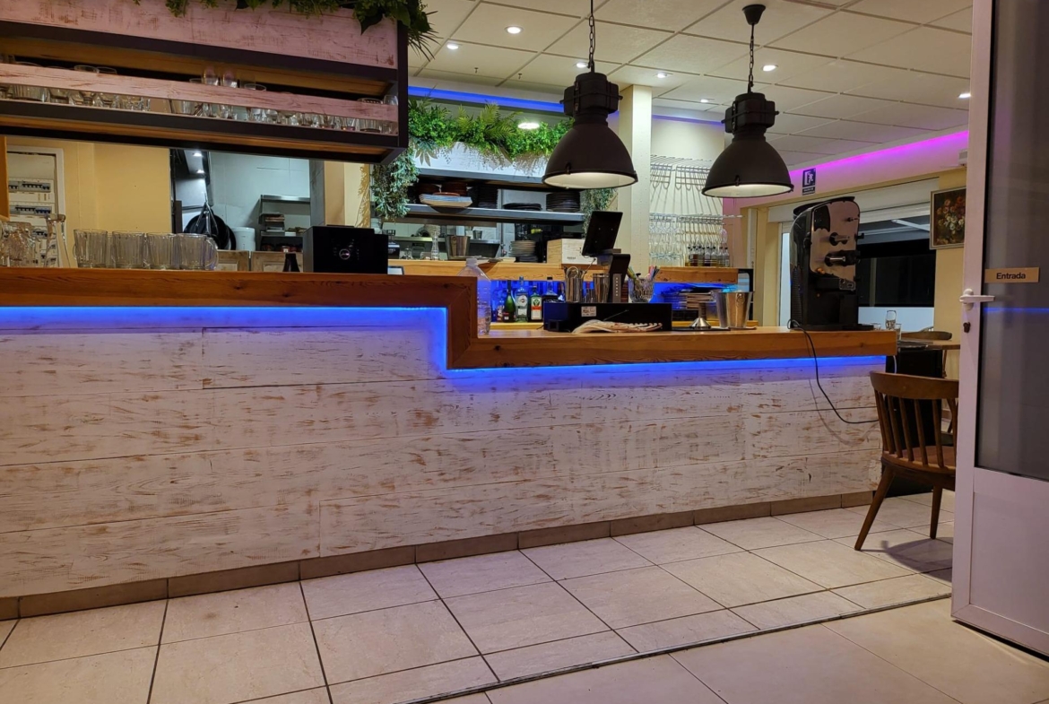 Unique opportunity in Calpe: beachfront restaurant ready to operate