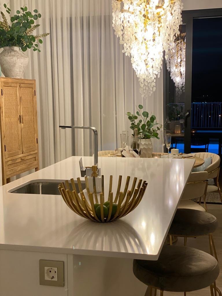 VILLA TE KOOP IN FINESTRAT