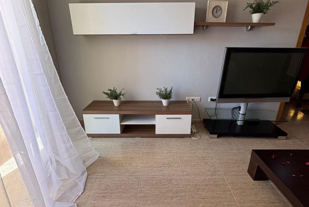 Charmant West-Facing Appartement in het hart van Torrevieja, garage optioneel