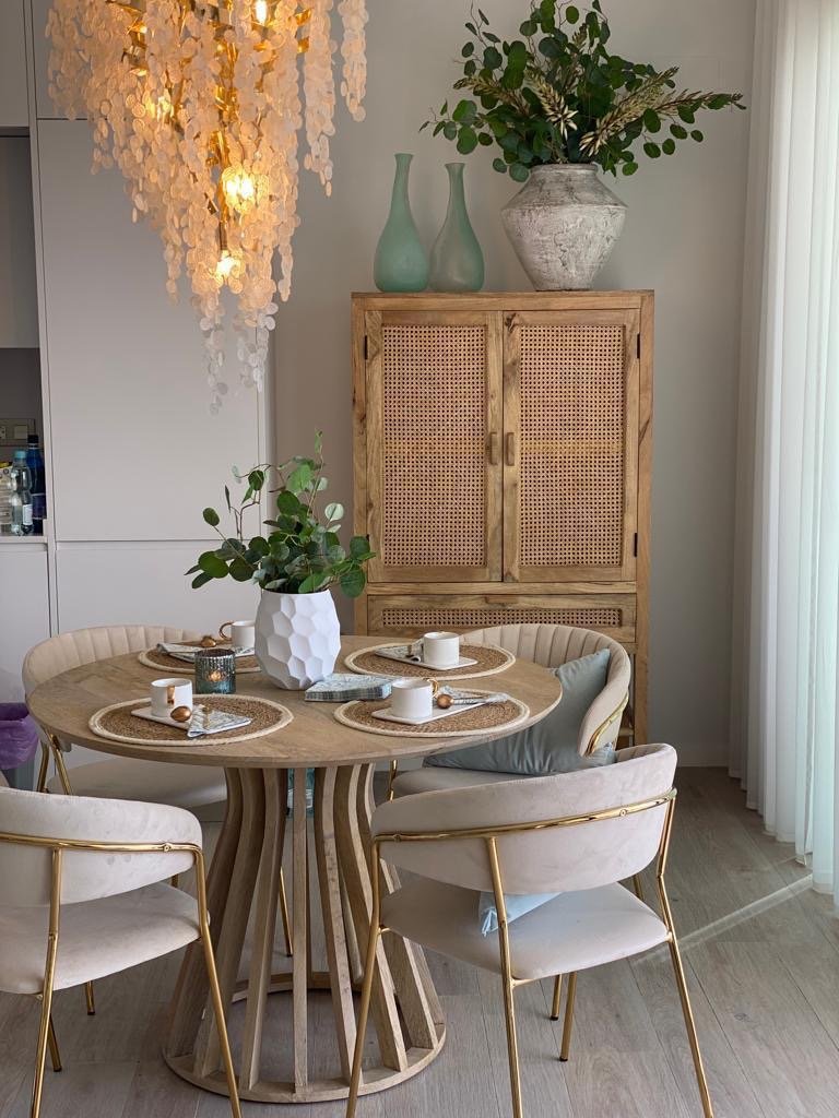 VILLA TE KOOP IN FINESTRAT