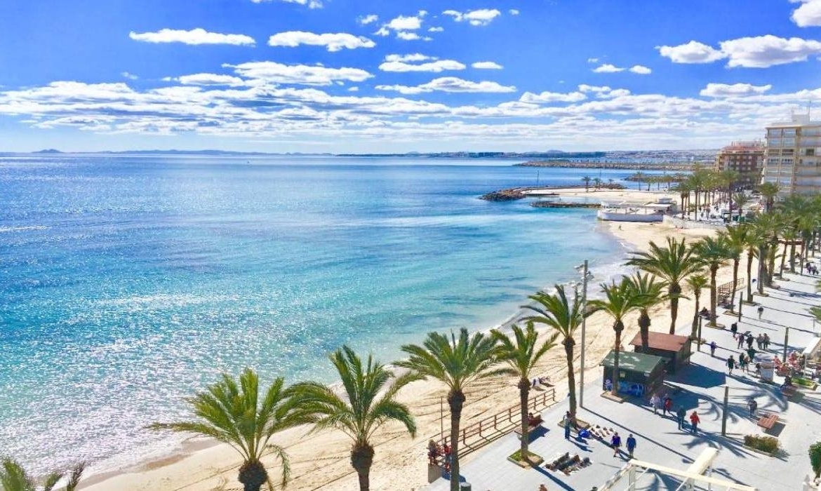 NEW BUILD RESIDENCIAL IN LOS BALCONES, TORREVIEJA