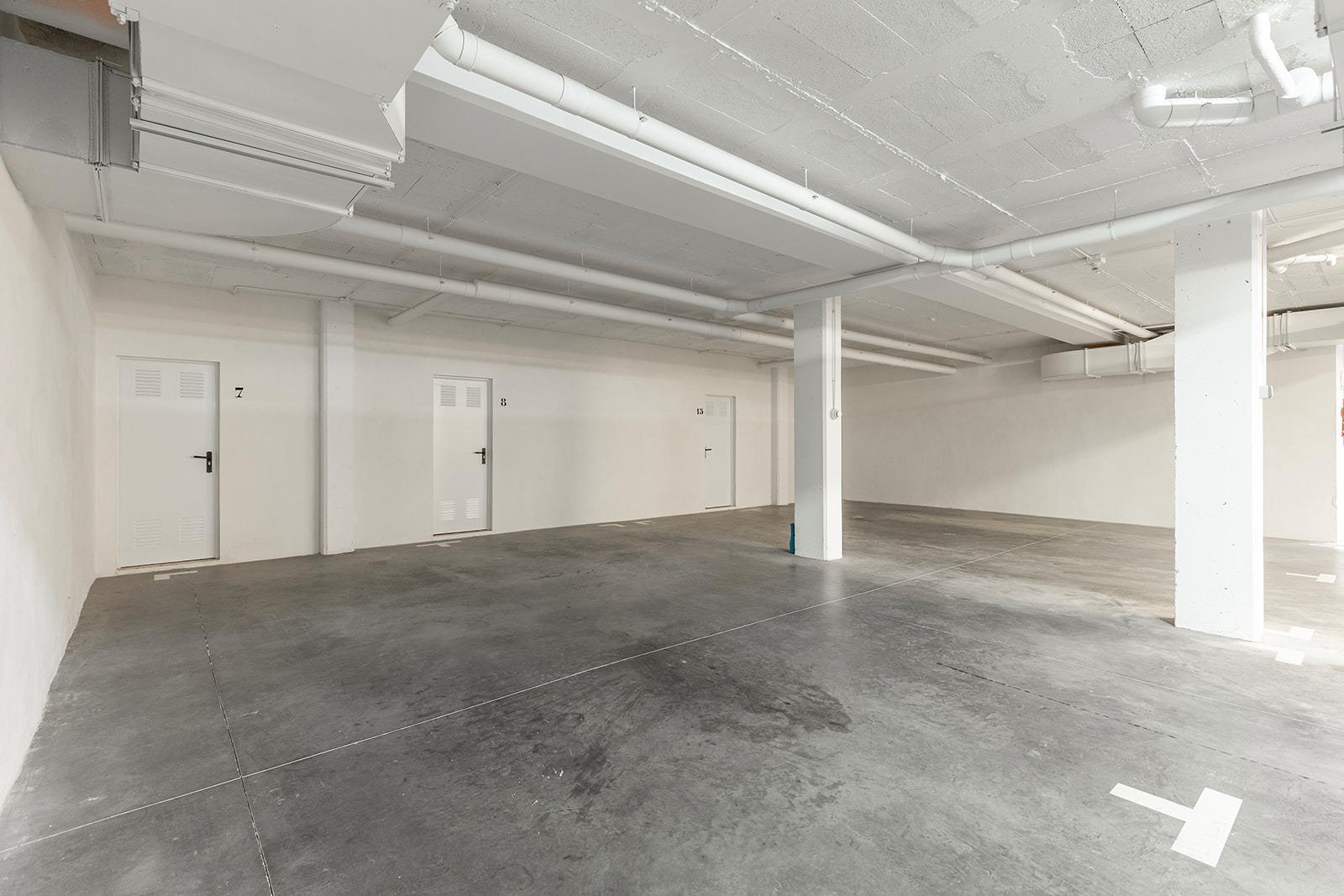 6-18-16 LAS COLINAS. ATICO CON SOLARIUM ENORME PRIVADO. 2 DORM. 2BAÑOS. GARAJE+TRASTERO.