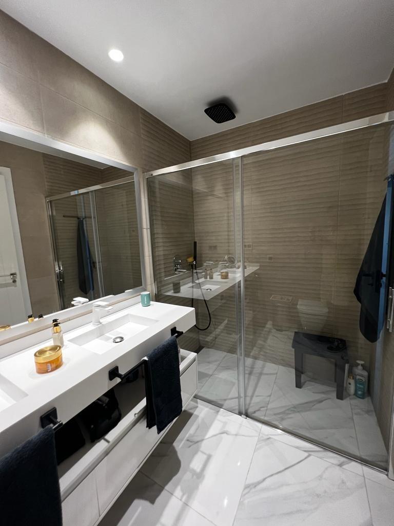 6-18-29 Exclusivo apartamento con vistas al mar en Sunset Dive