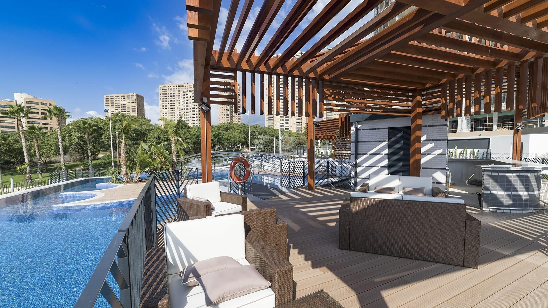 6-20-28 Exclusivo apartamento con vistas al mar en Sunset Dive
