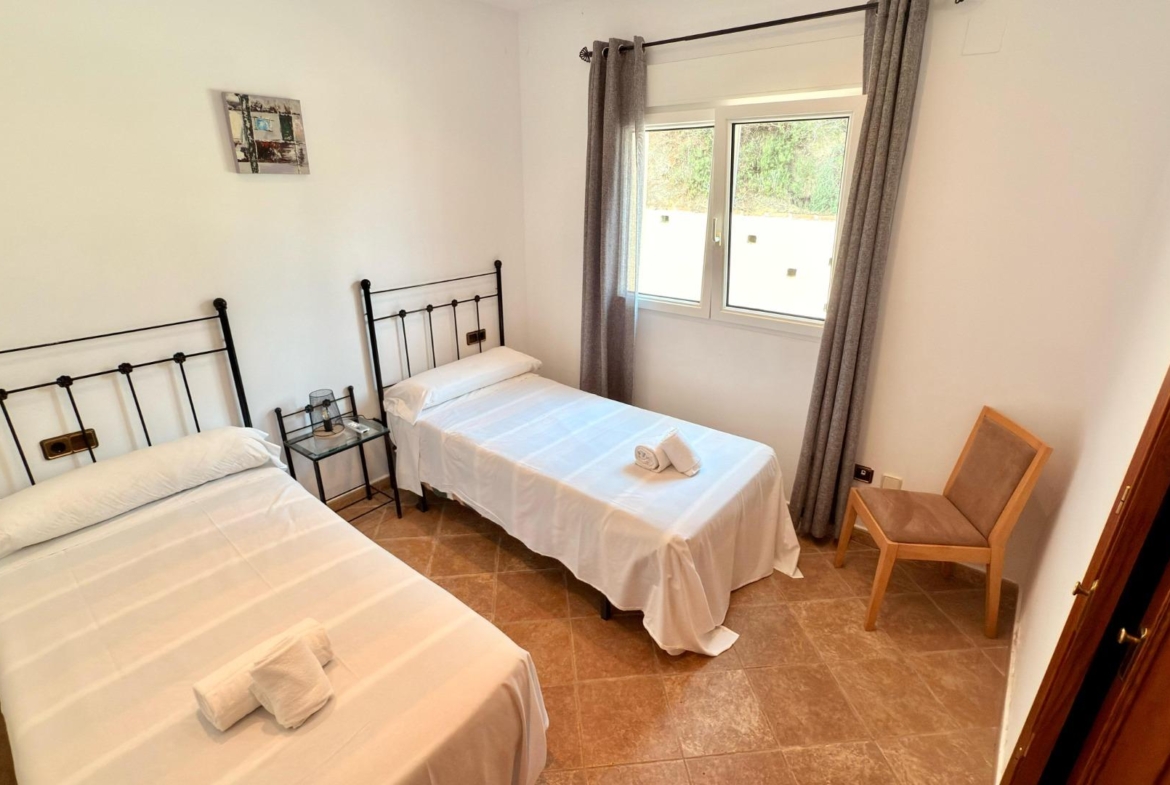 Exclusive Mediterranean villa in Calpe with large pool and panoramic views