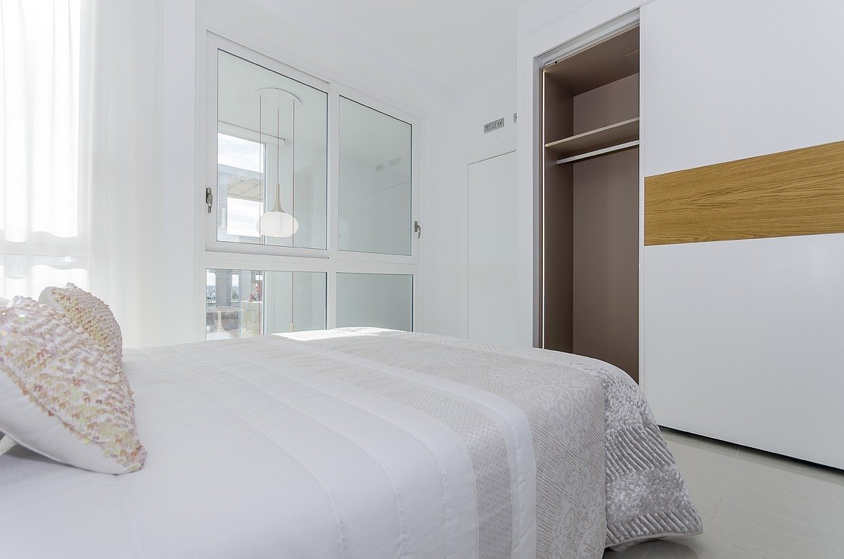6-24 NEW BUILT VILLA IN PLAYA HONDA