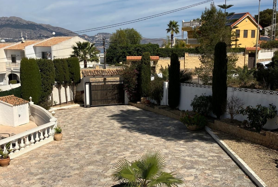 Villa in Albir