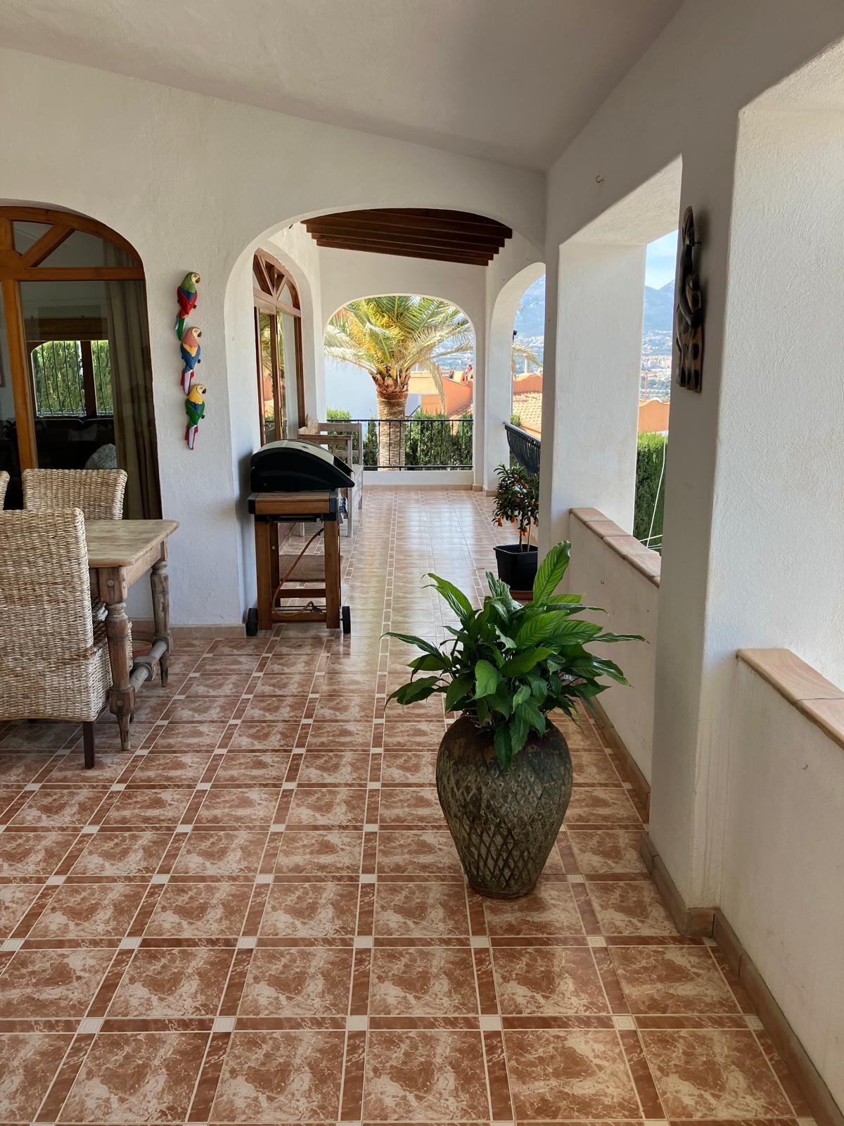 Villa in Albir