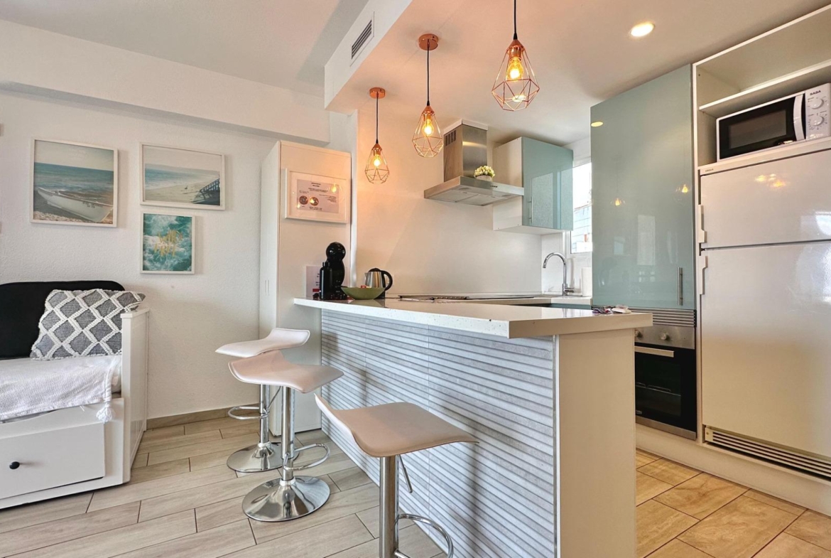 Exclusive Investment Opportunity in Benidorm-3 apartments for sale in the same building