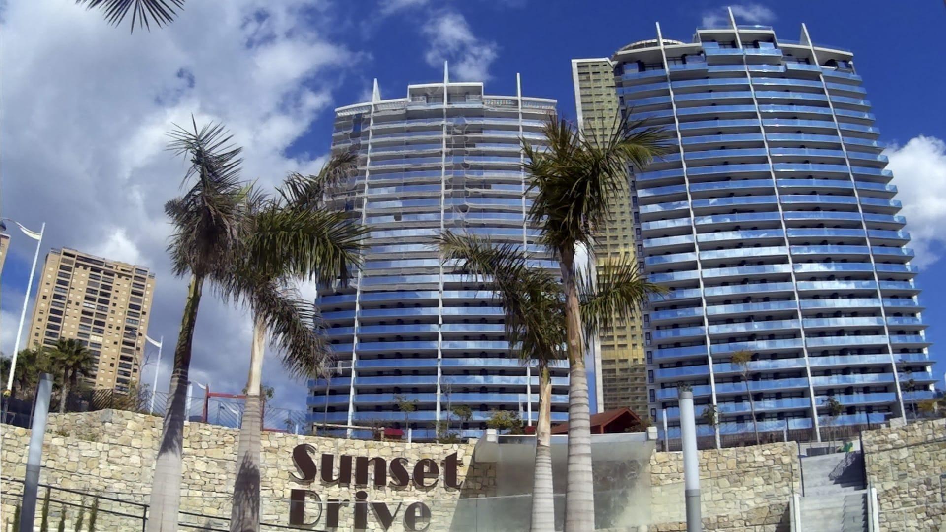 6-29-17 Exclusivo apartamento con vistas al mar en Sunset Dive