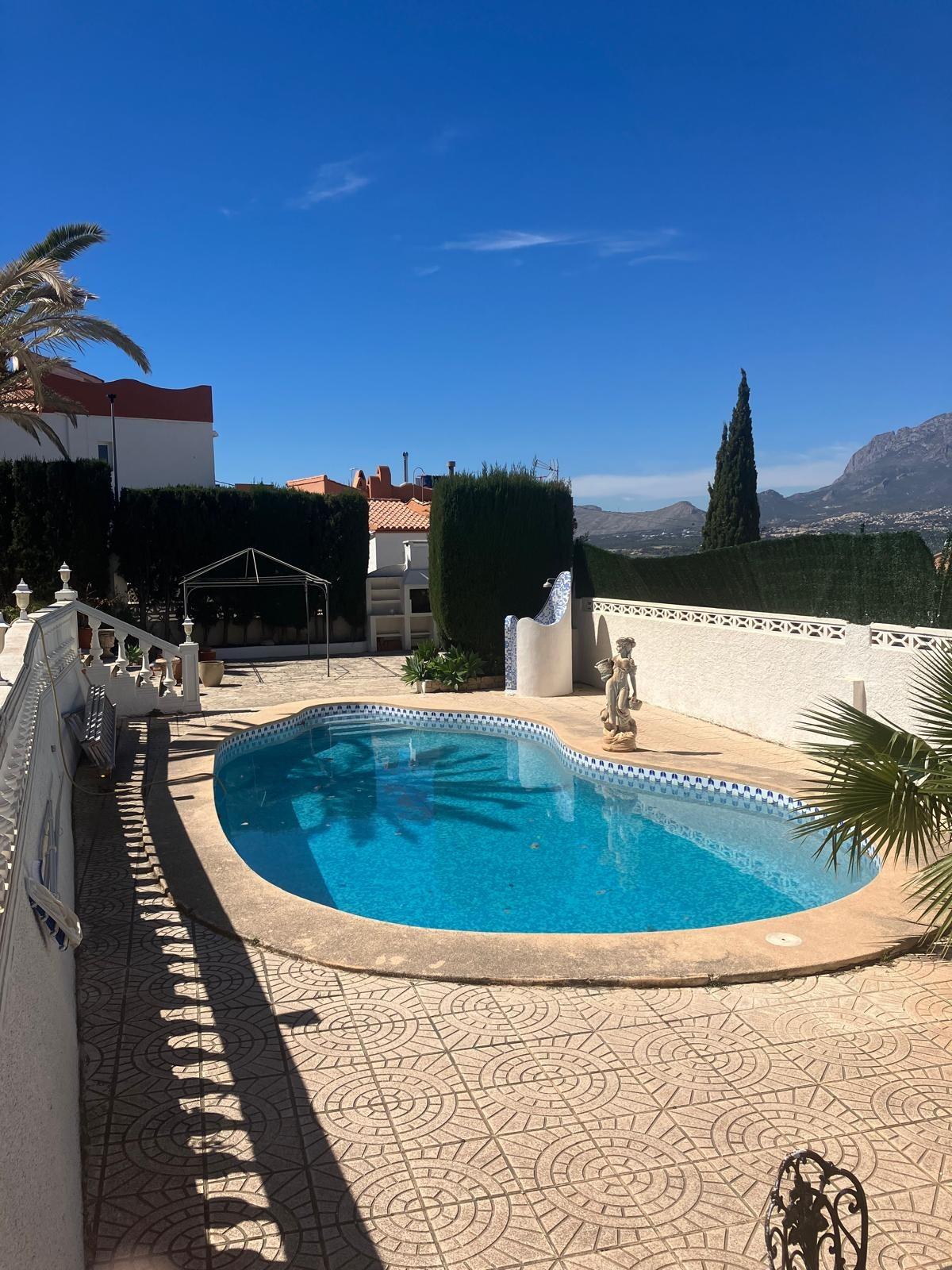Villa in Albir