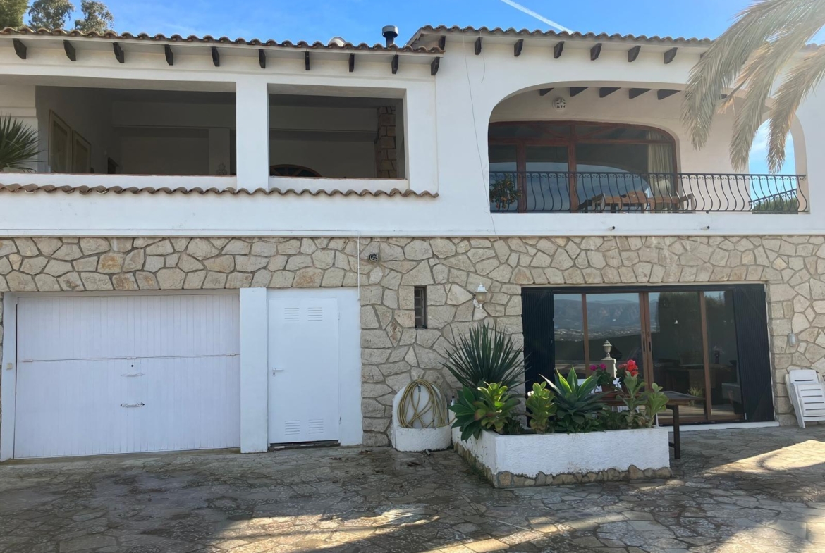 Villa in Albir