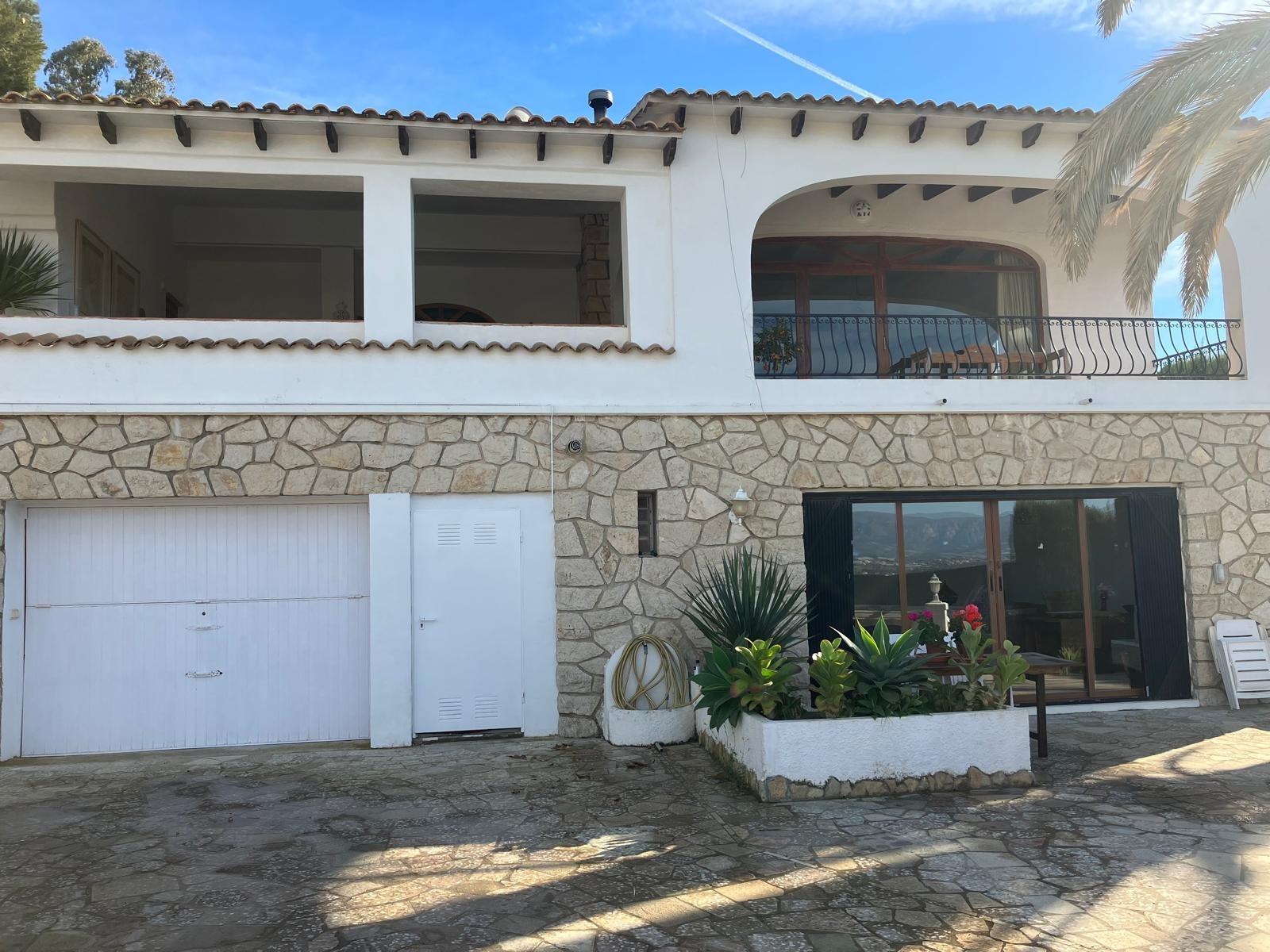 Villa in Albir