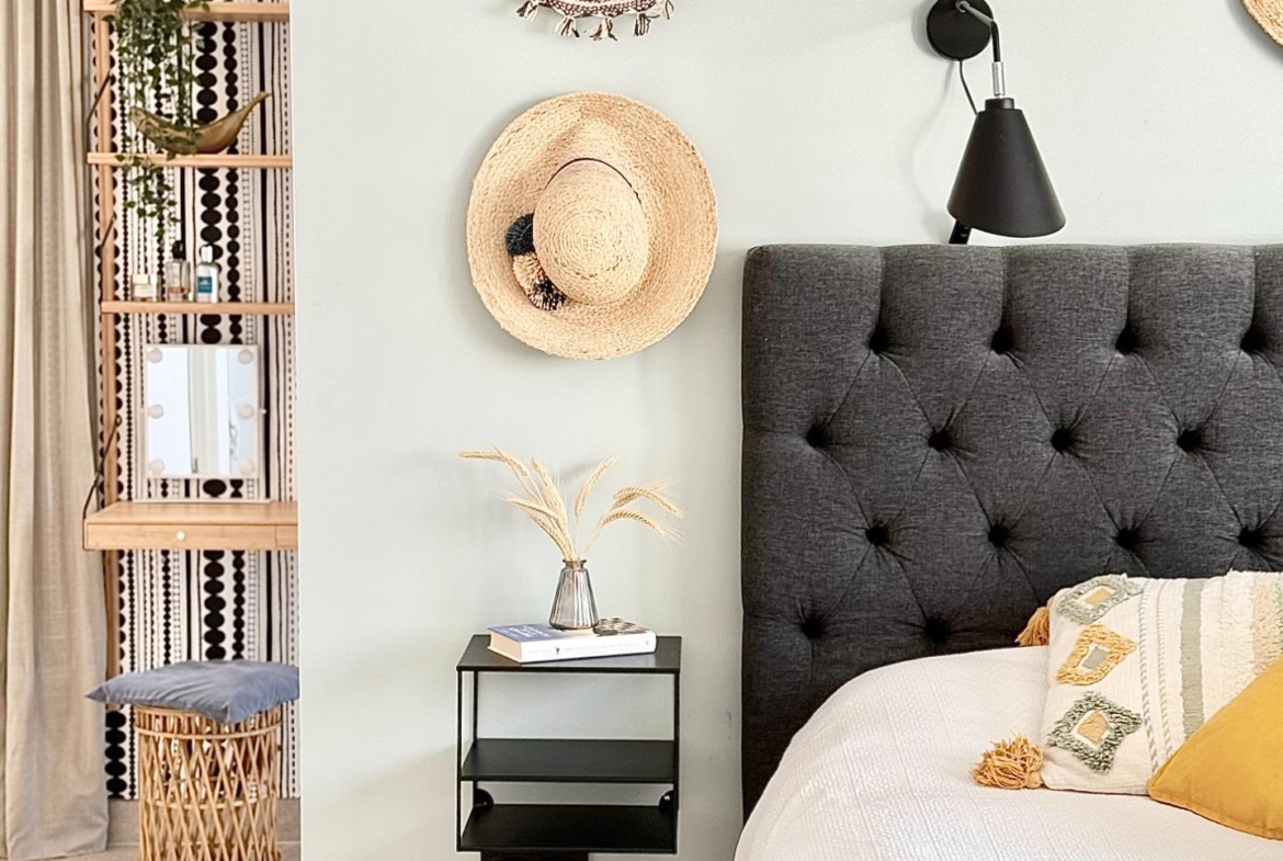 Oasis Mediterráneo en Playa de San Juan: Elegancia y Confort a Pasos del Mar