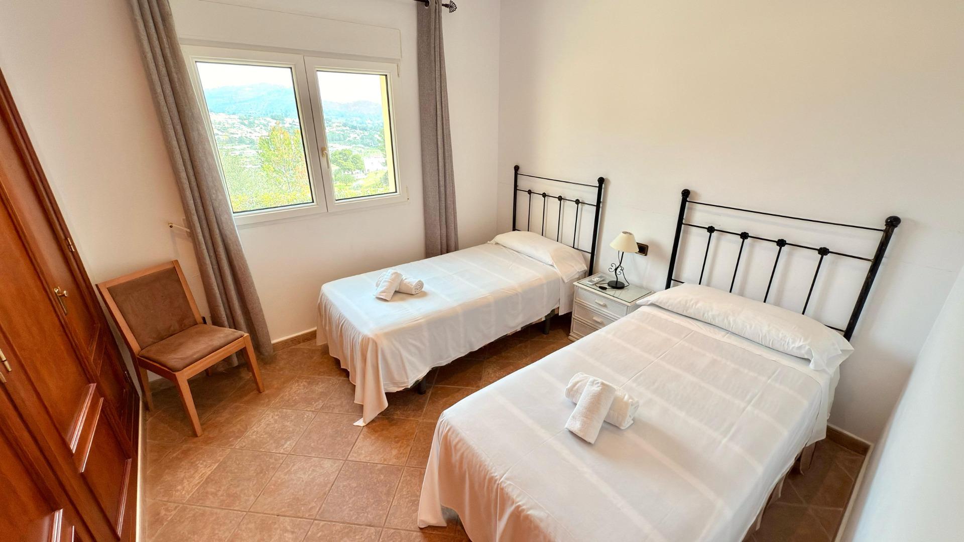 6-32-12 Exclusive Mediterranean villa in Calpe with large pool and panoramic views