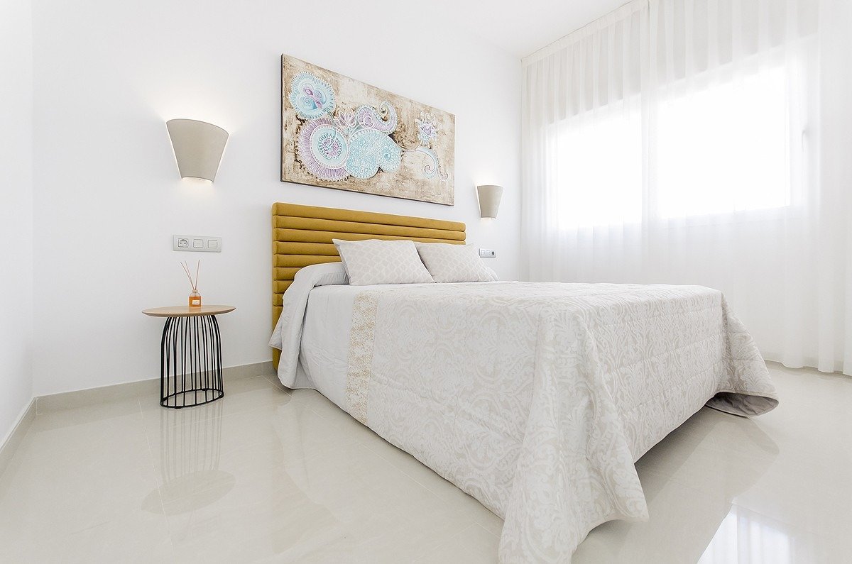 6-32 NEW BUILT VILLA IN PLAYA HONDA