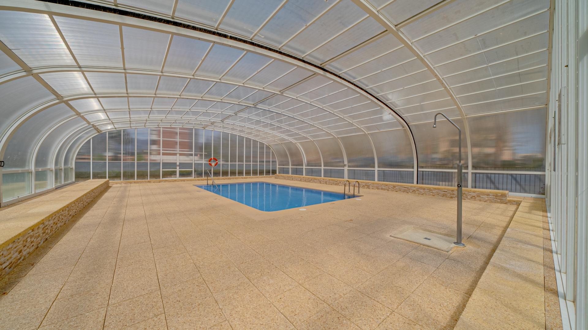 Licht appartement met prachtig uitzicht op zee