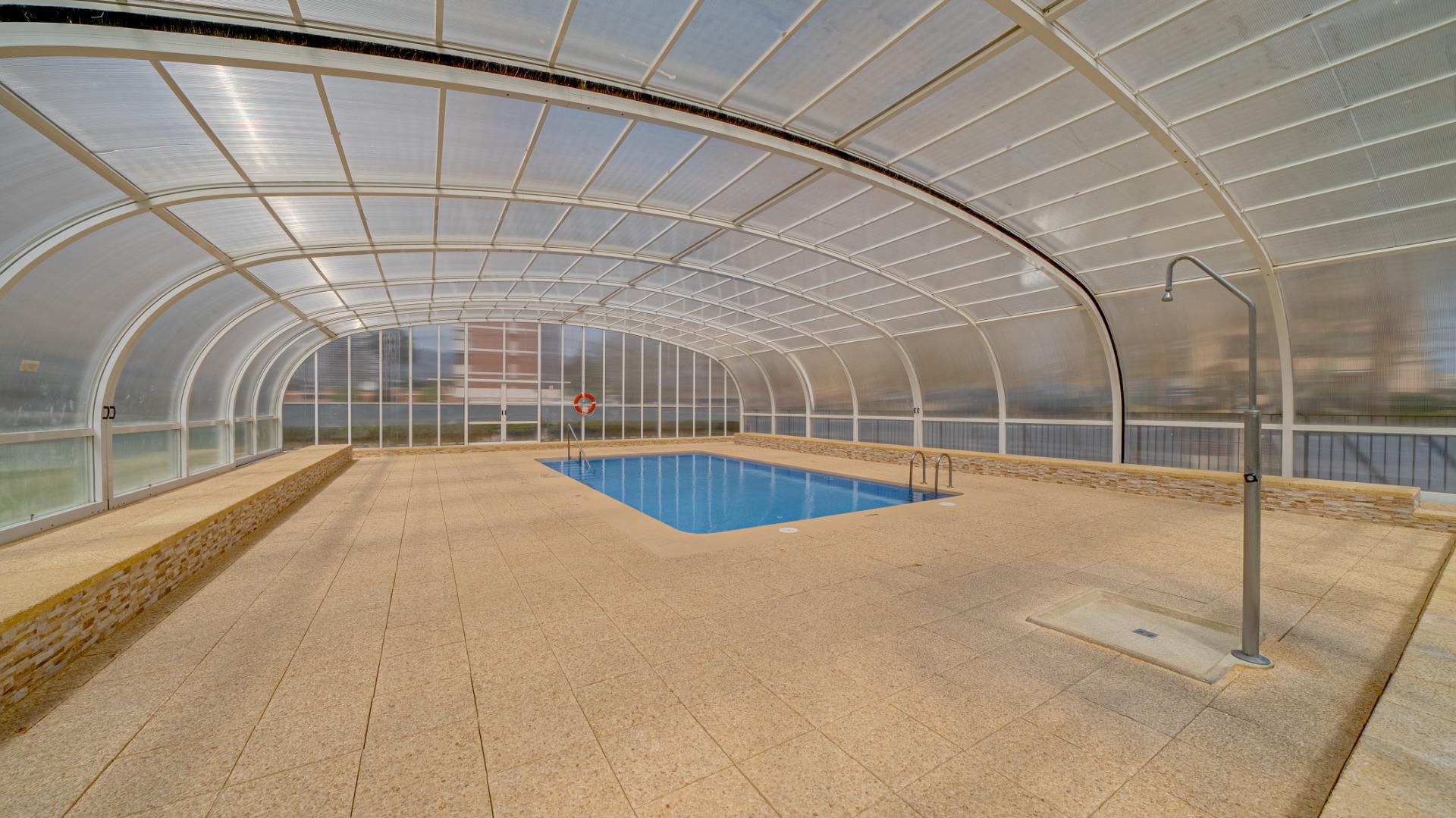 Licht appartement met prachtig uitzicht op zee