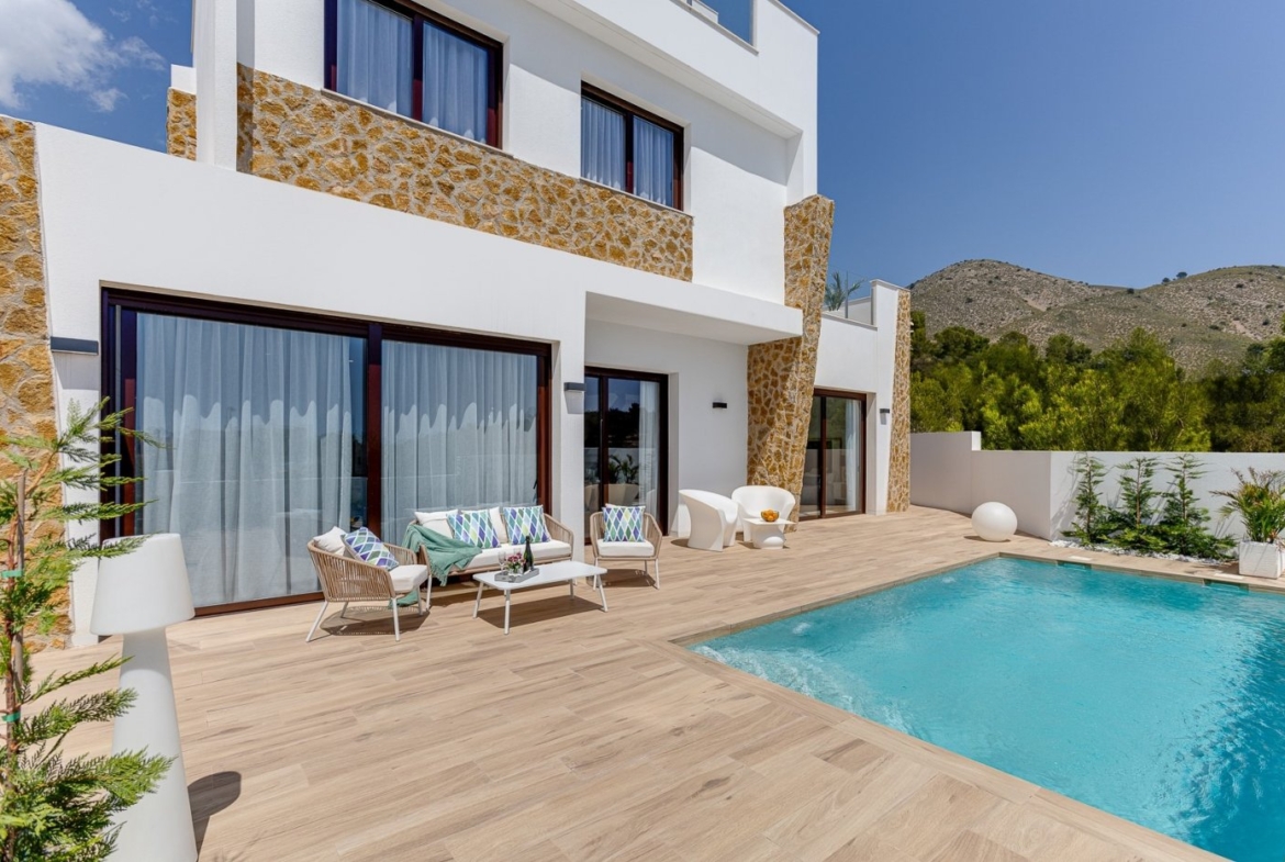 Villas with pool in Sea Hills Finestrat