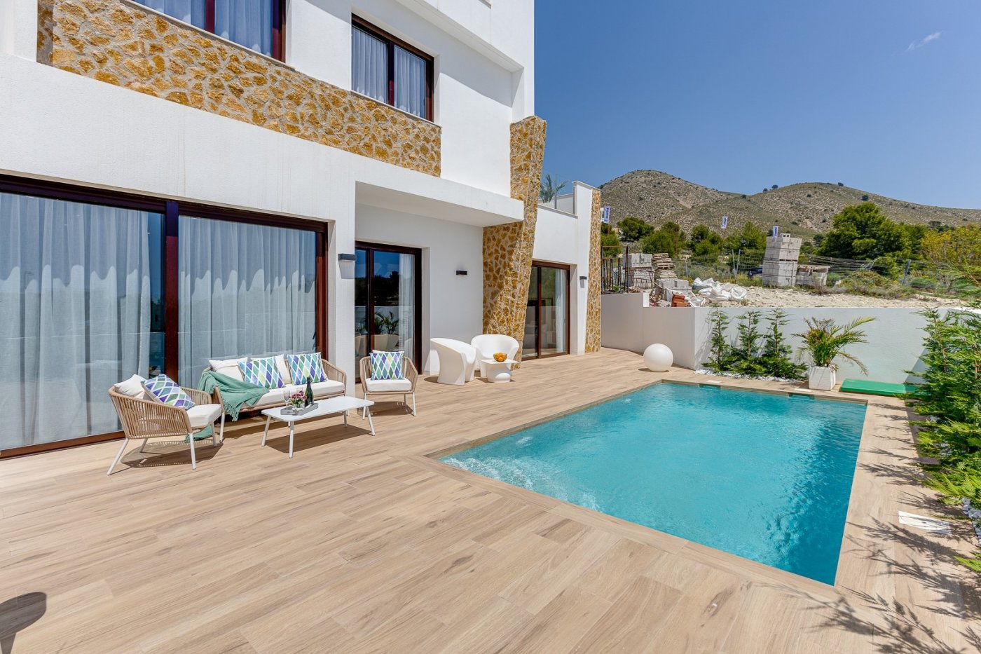Villas with pool in Sea Hills Finestrat
