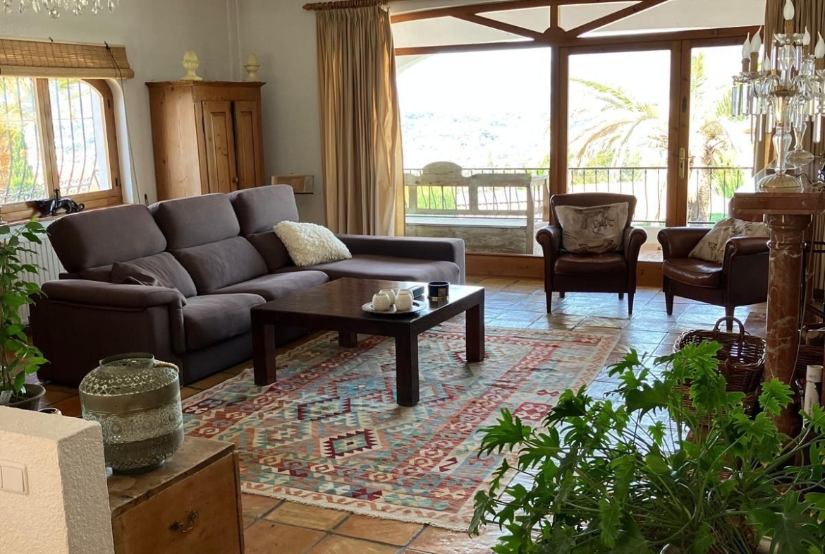 Villa in Albir